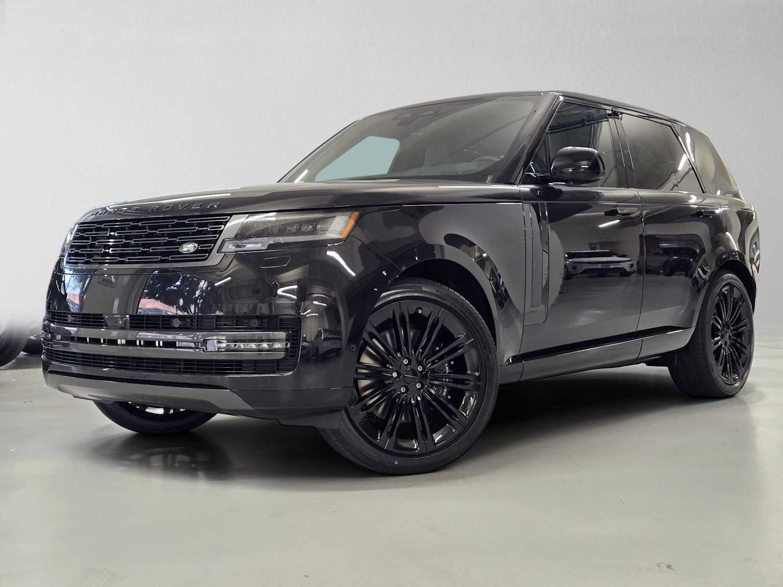 New 2026 Land Rover Range Rover SE