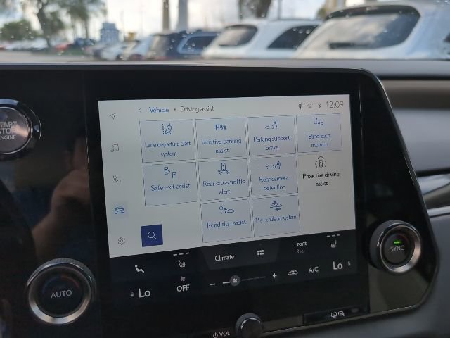 Used 2023 Lexus RX 350 FWD image 16