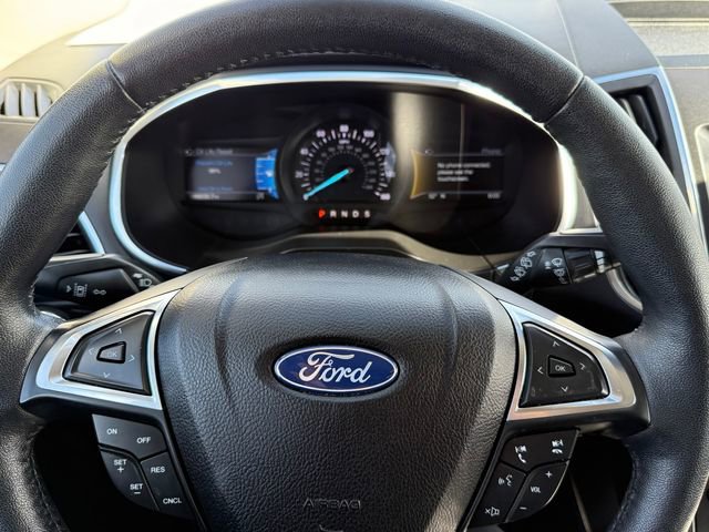Certified 2020 Ford Edge Titanium AWD/4WD image 18
