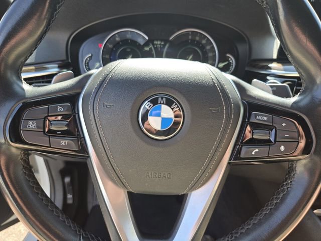 Used 2018 BMW 530e image 27