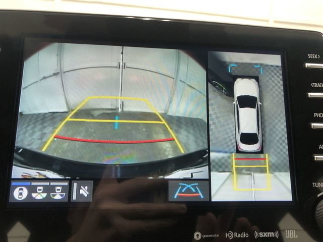 Used 2022 Toyota Avalon Touring w/ Advanced Safety Package image 22