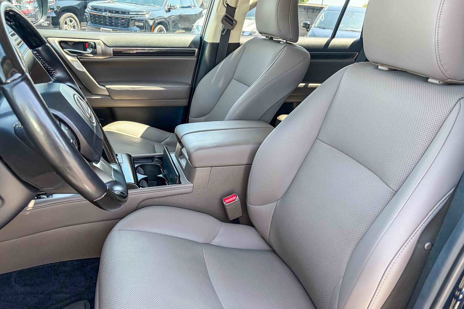 Certified 2021 Lexus GX 460 Premium w/ Premium Package AWD/4WD image 17