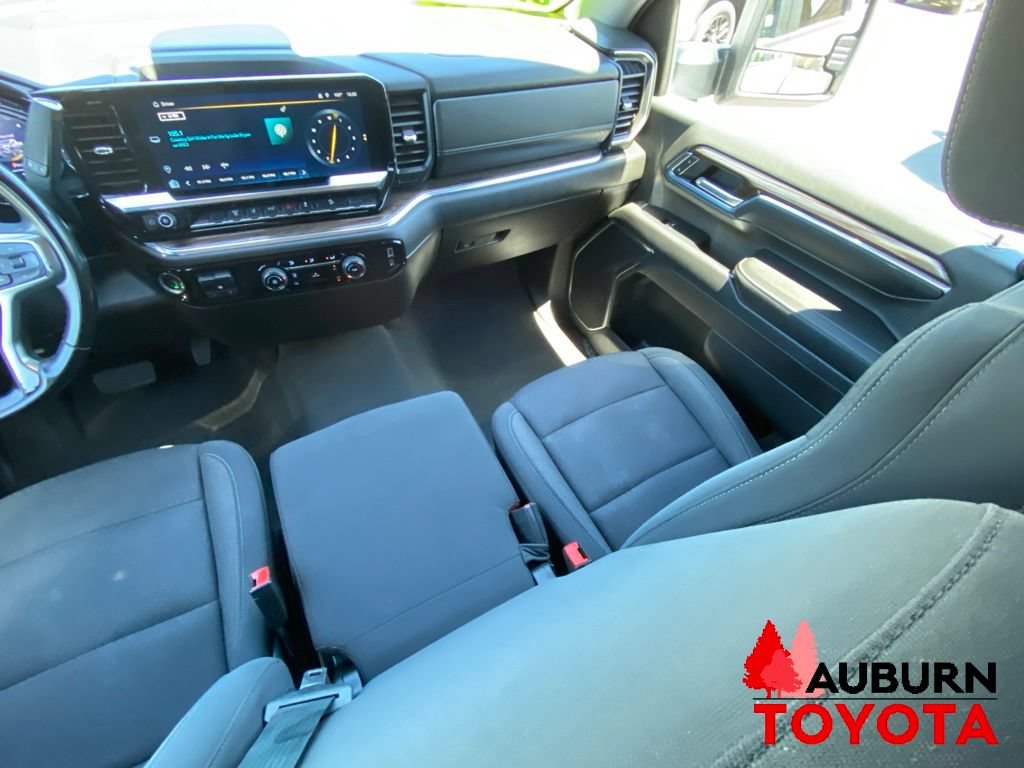 Used 2024 Chevrolet Silverado 2500 LT AWD/4WD image 26