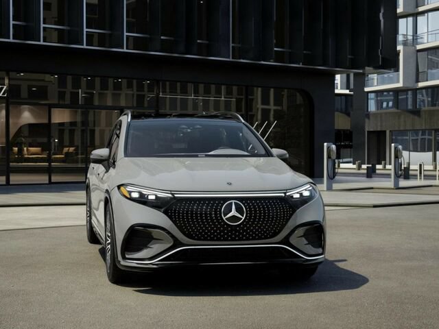 New 2026 Mercedes-Benz EQS 400 4MATIC SUV image 9