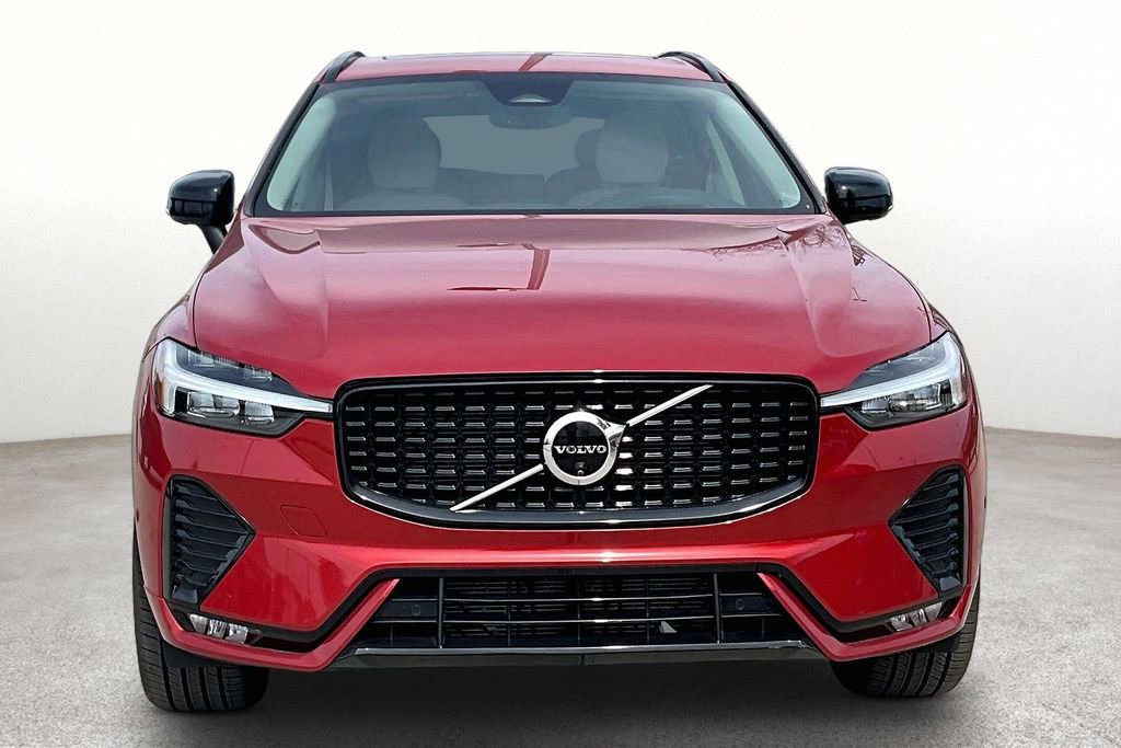 Used 2024 Volvo XC60 B5 Ultimate image 5