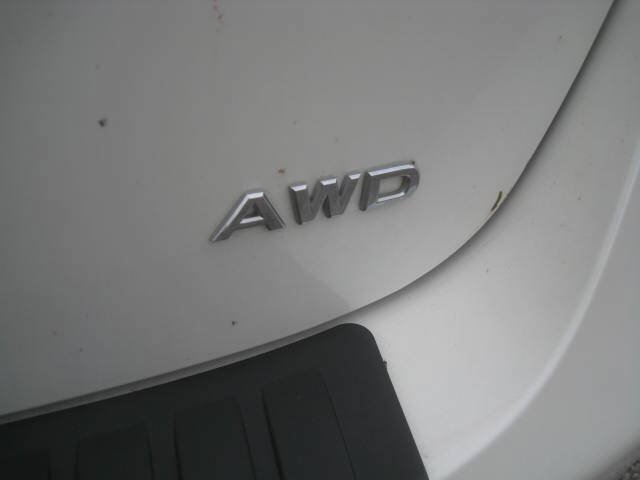 Used 2014 Nissan Rogue S w/ Convenience Package AWD/4WD image 12