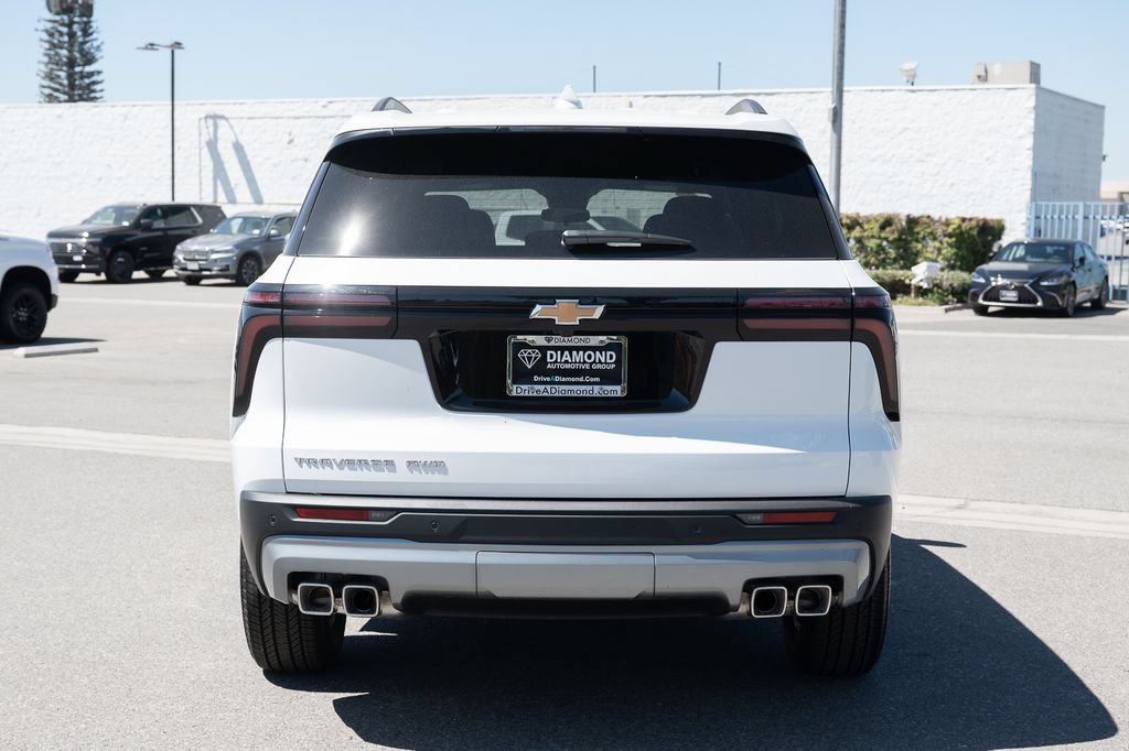 New 2027 Chevrolet Traverse LT AWD/4WD image 5