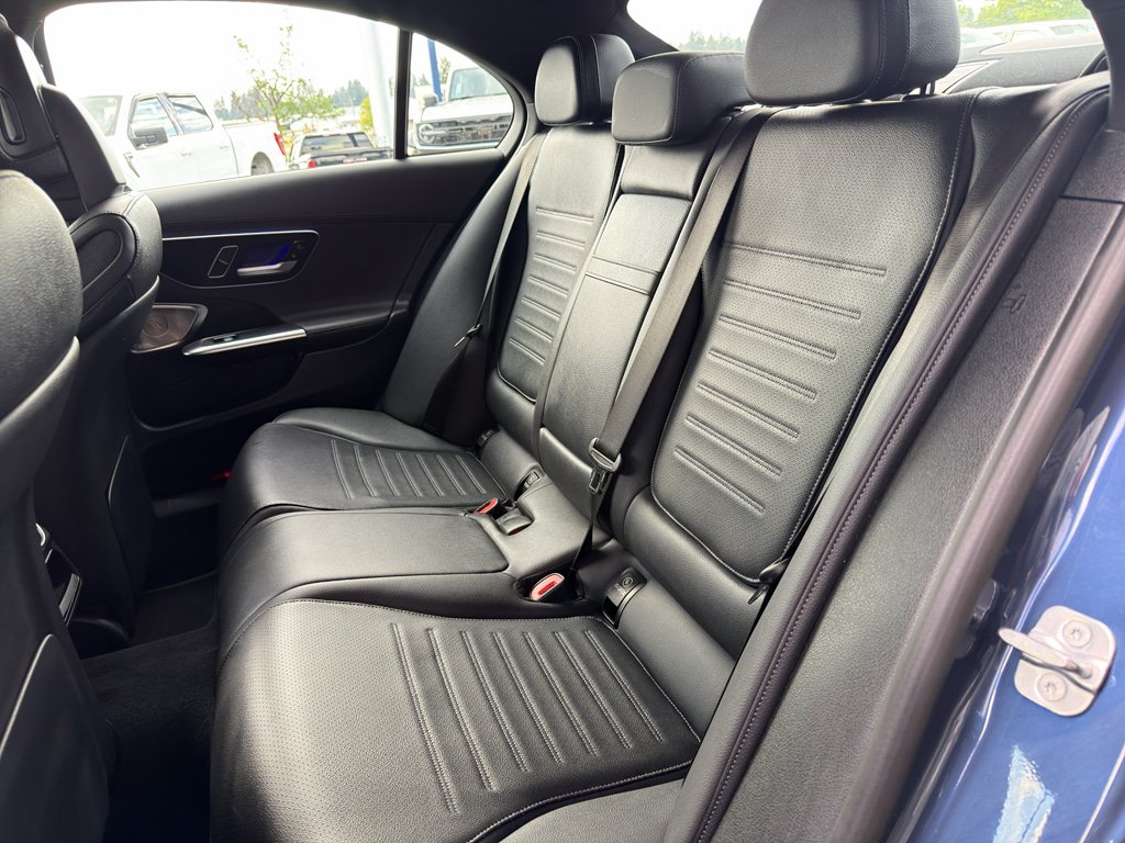Used 2024 Mercedes-Benz C 300 4MATIC Sedan image 37