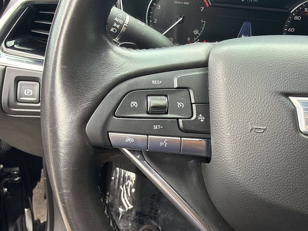 Used 2021 Cadillac XT6 Luxury w/ LPO, Floor Liner Package FWD image 20