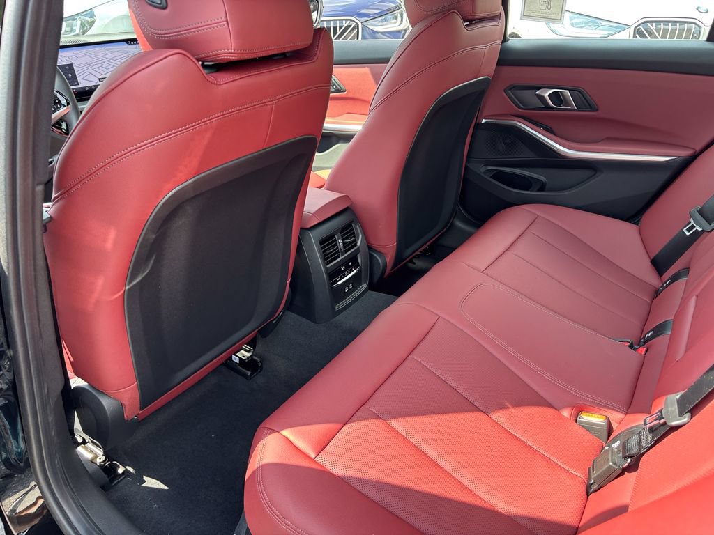 New 2026 BMW 330i xDrive Sedan w/ Convenience Package AWD/4WD image 25