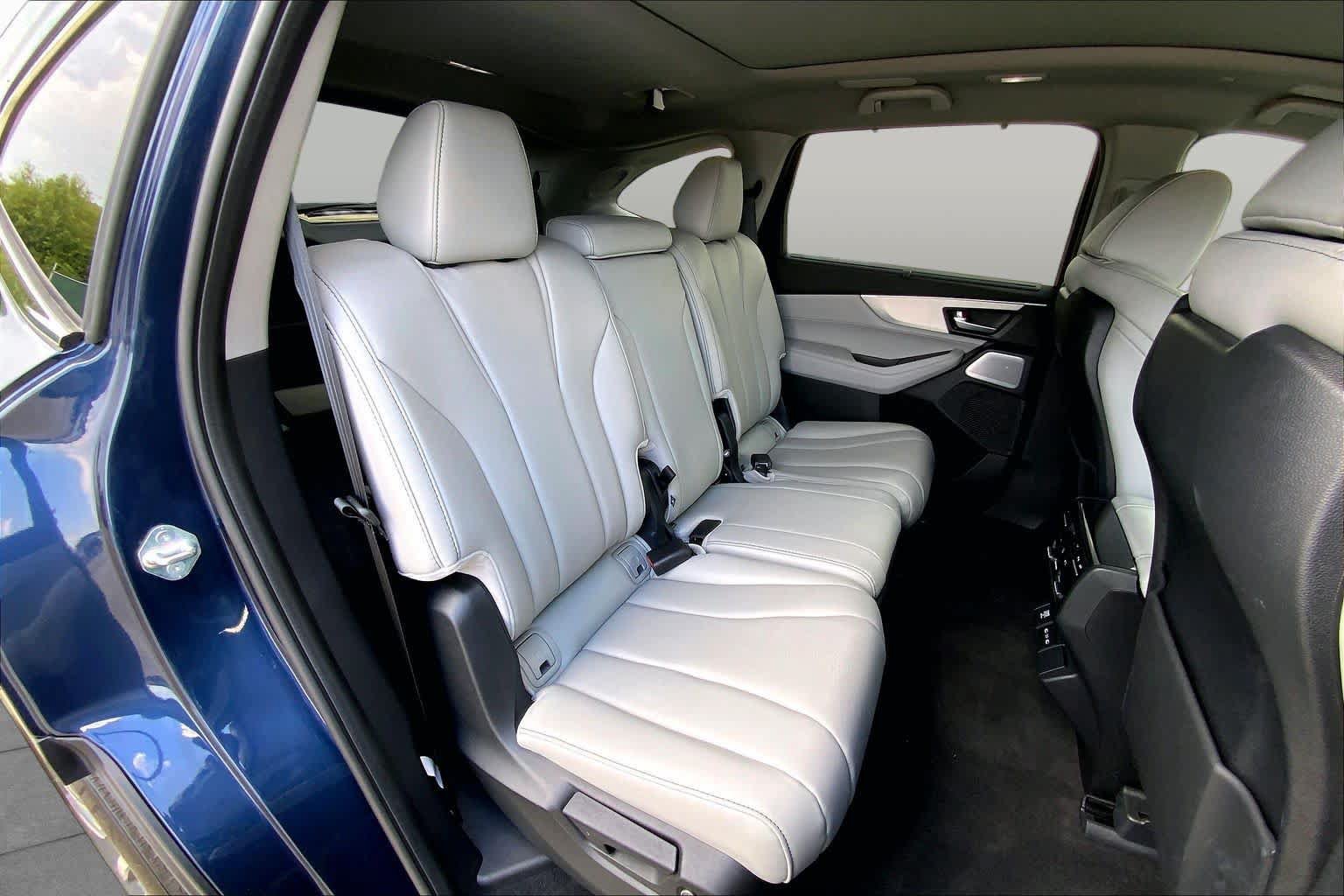 Used 2026 Acura MDX w/ Technology Package FWD image 20