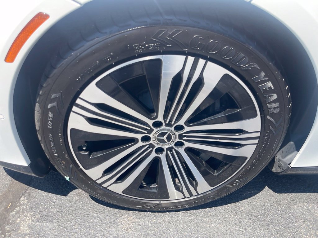 Used 2022 Mercedes-Benz EQS 450+ Sedan image 25