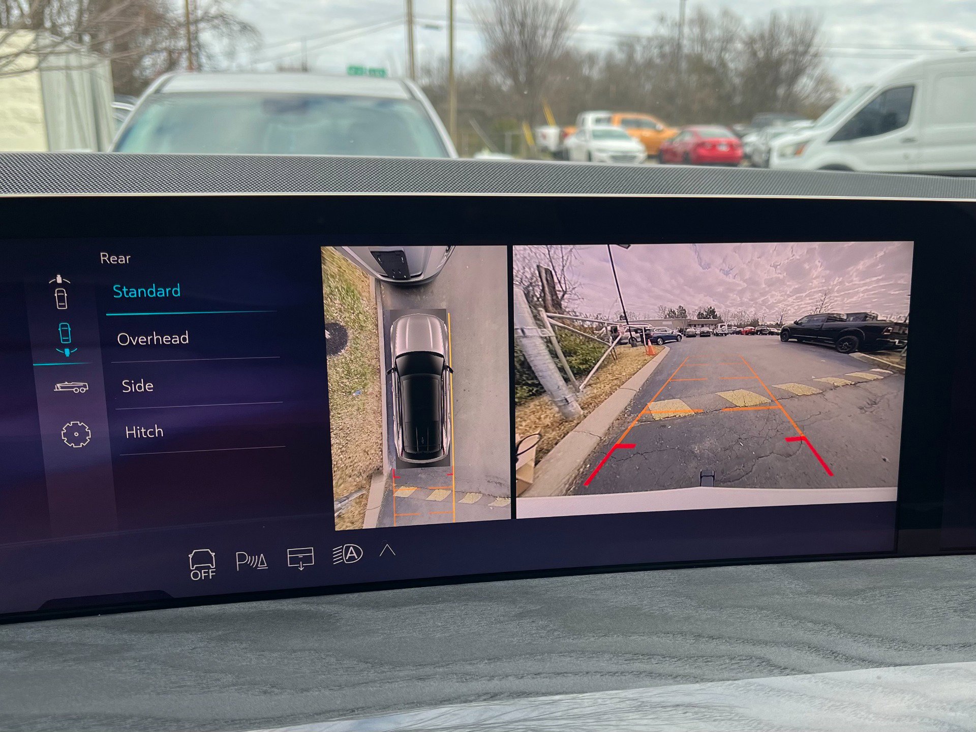 Used 2025 Cadillac Escalade IQ Luxury 2 image 23