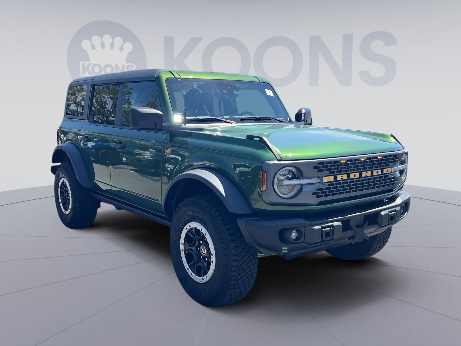 Used 2023 Ford Bronco Badlands w/ Sasquatch Package AWD/4WD image 18