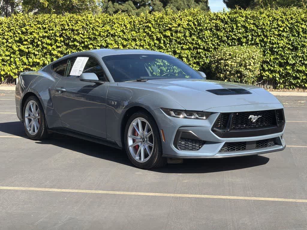 Used 2024 Ford Mustang GT Premium image 8