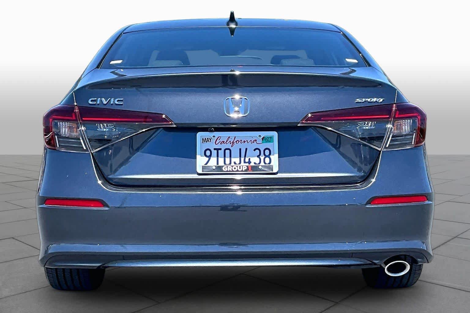 Used 2025 Honda Civic Sport image 4