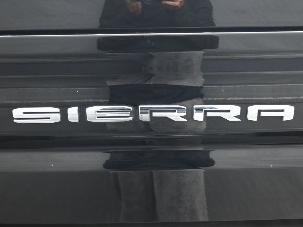 Used 2024 GMC Sierra 1500 SLT image 14