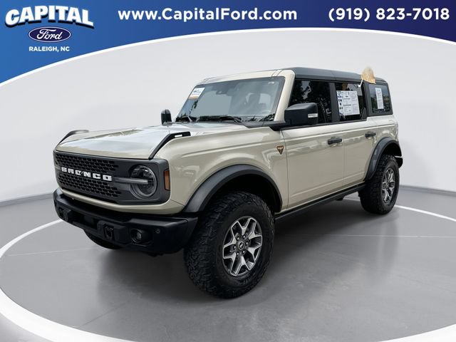 Certified 2025 Ford Bronco Badlands AWD/4WD image 1