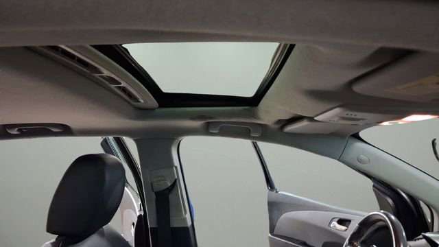 Used 2012 Chevrolet Sonic LTZ FWD image 21