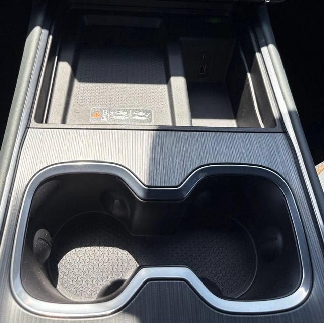 New 2026 GMC Acadia AT4 w/ Luxury Package AWD/4WD image 26