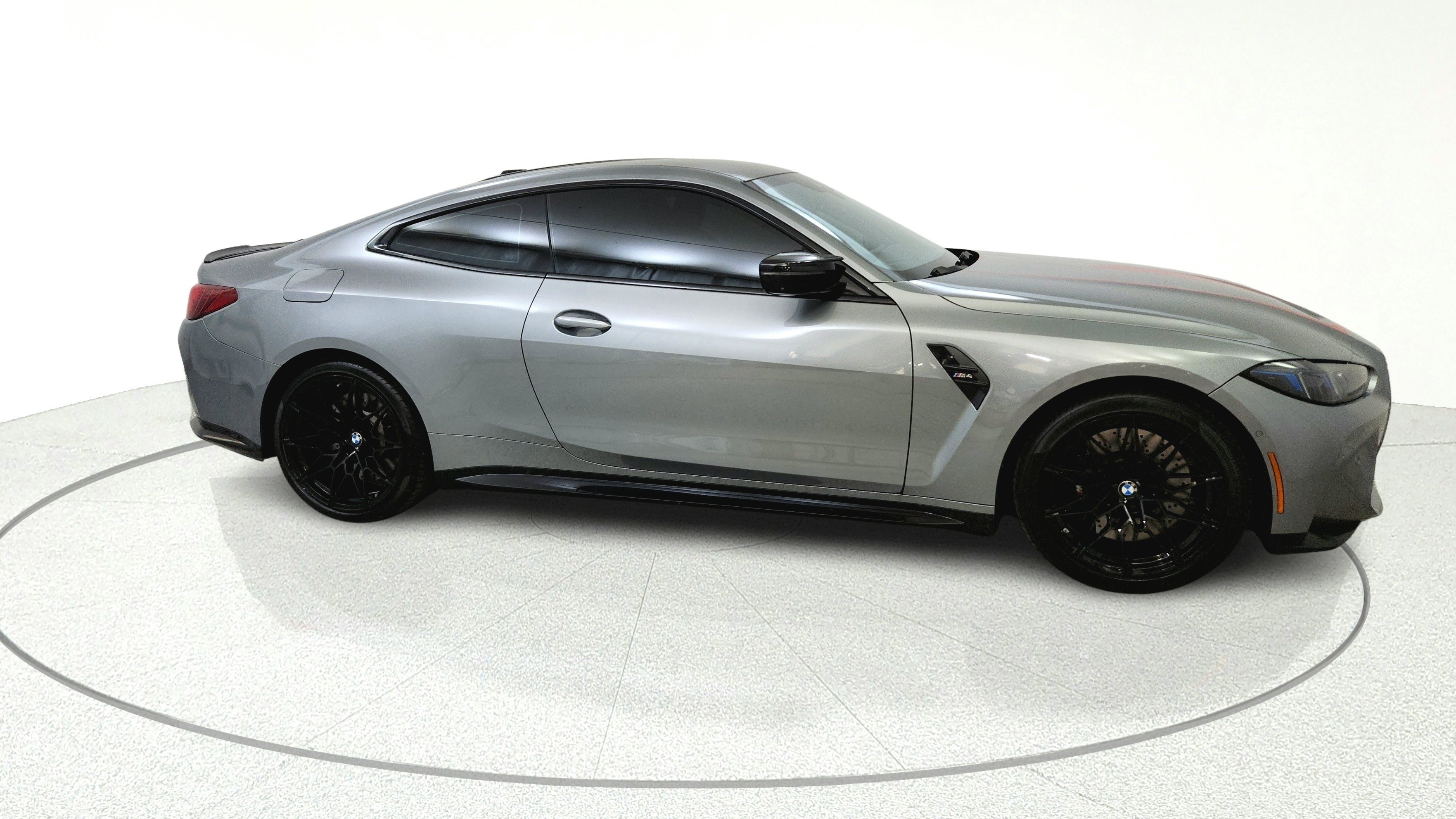 Used 2025 BMW M4 Coupe w/ Executive Package RWD image 8