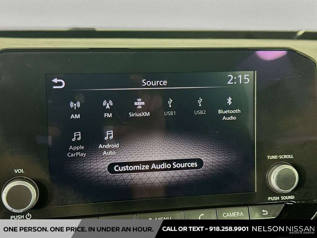 Certified 2025 Nissan Pathfinder SV image 14