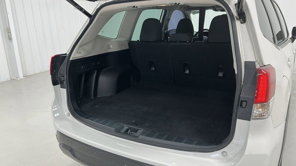 Used 2023 Subaru Forester Premium image 16