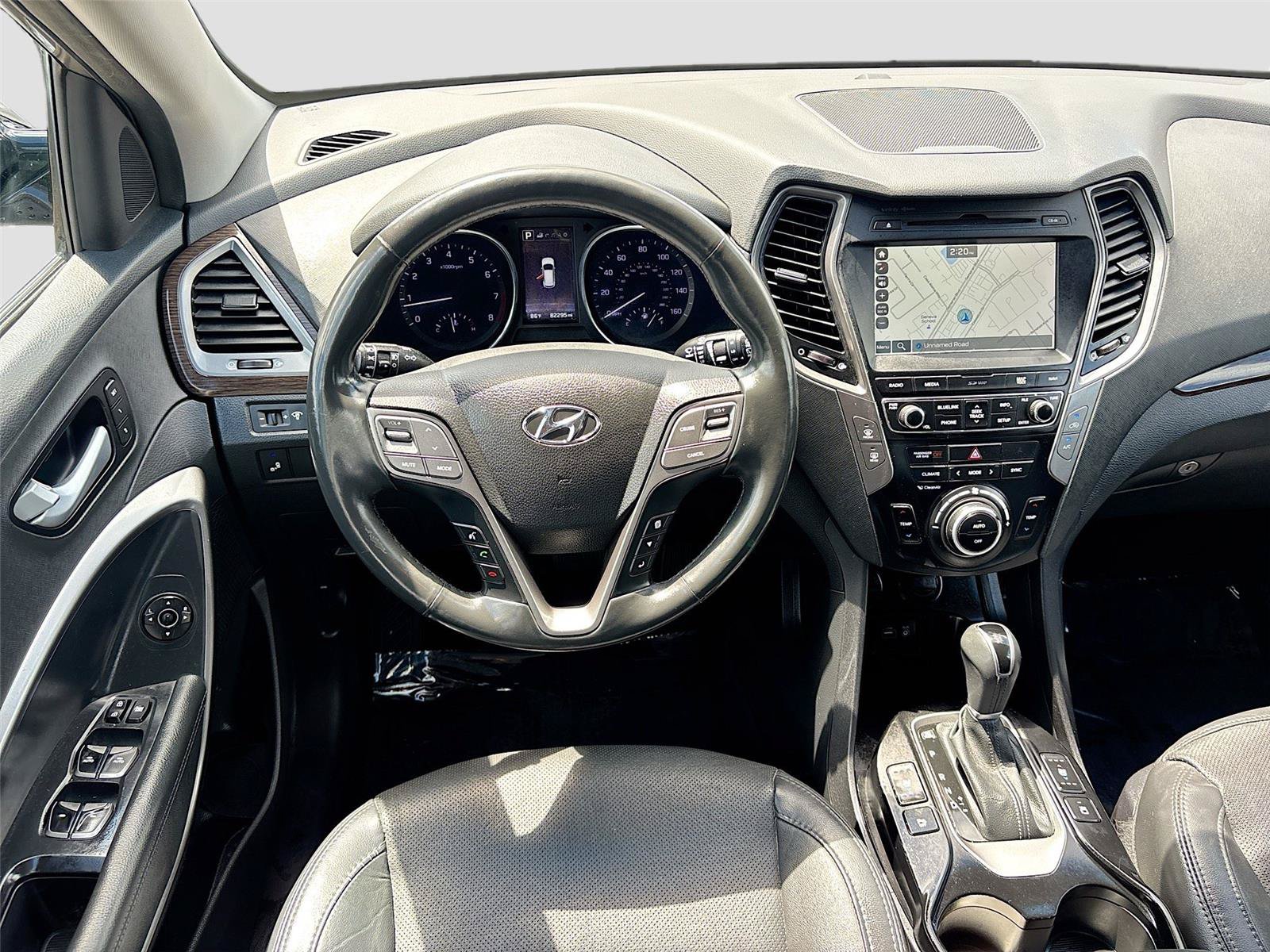 Used 2017 Hyundai Santa Fe Sport w/ Cargo Package AWD/4WD image 24