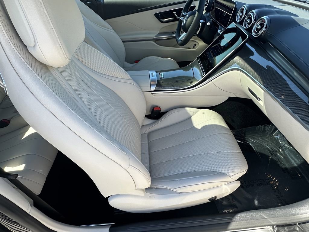 Used 2024 Mercedes-Benz CLE 300 4MATIC Coupe image 15