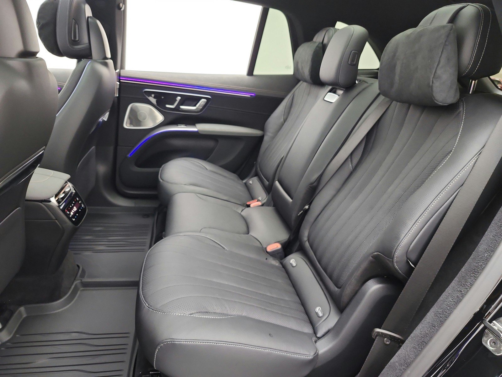 New 2026 Mercedes-Benz EQS 400 4MATIC SUV image 11