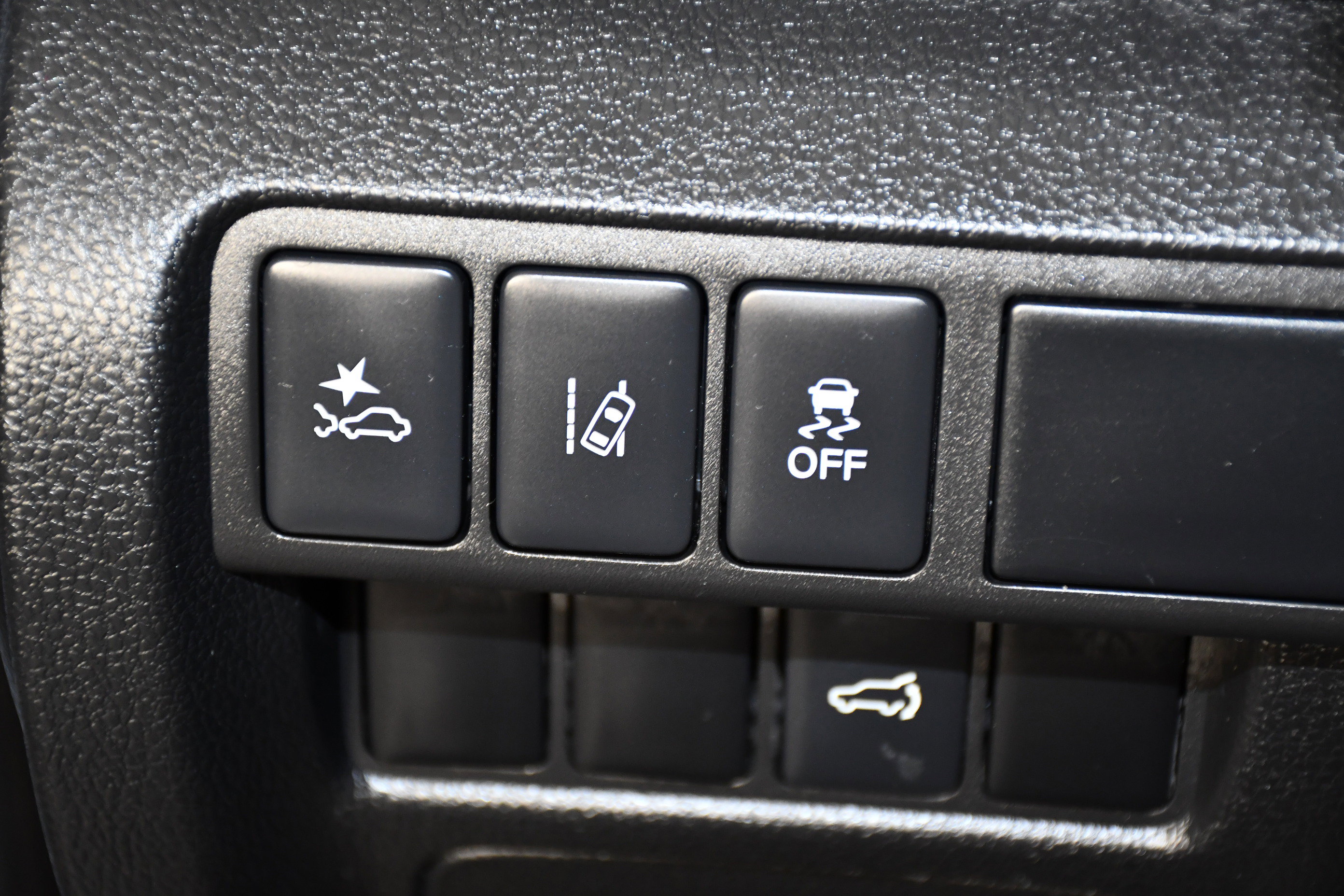 Used 2024 Mitsubishi Eclipse Cross SE AWD/4WD image 35