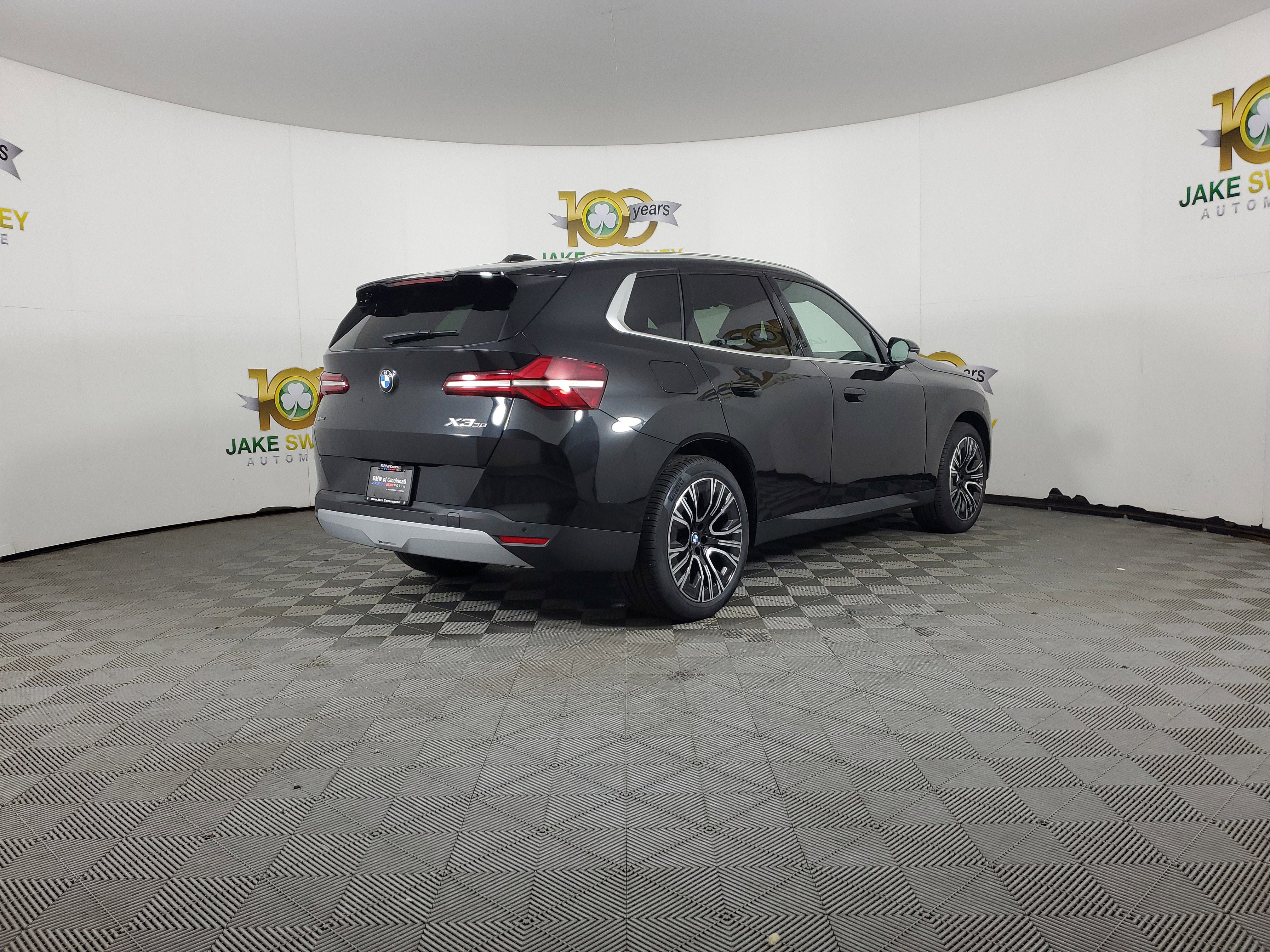 Certified 2025 BMW X3 xDrive30i w/ Convenience Package image 7