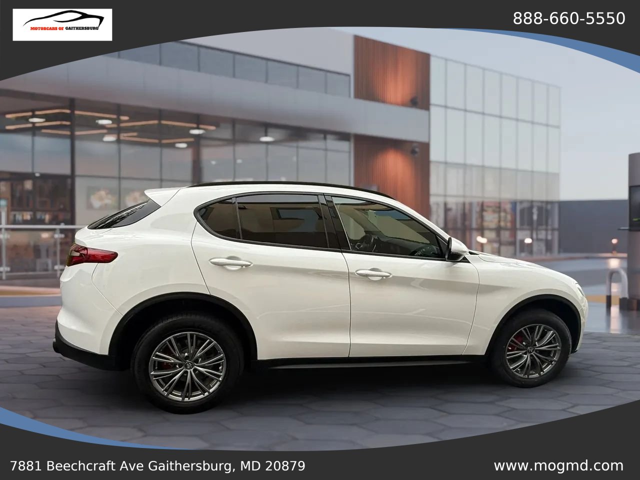 Used 2022 Alfa Romeo Stelvio Sprint RWD image 6