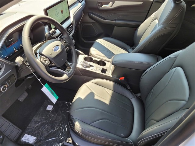 New 2025 Ford Escape SE w/ PHEV Premium Package image 8