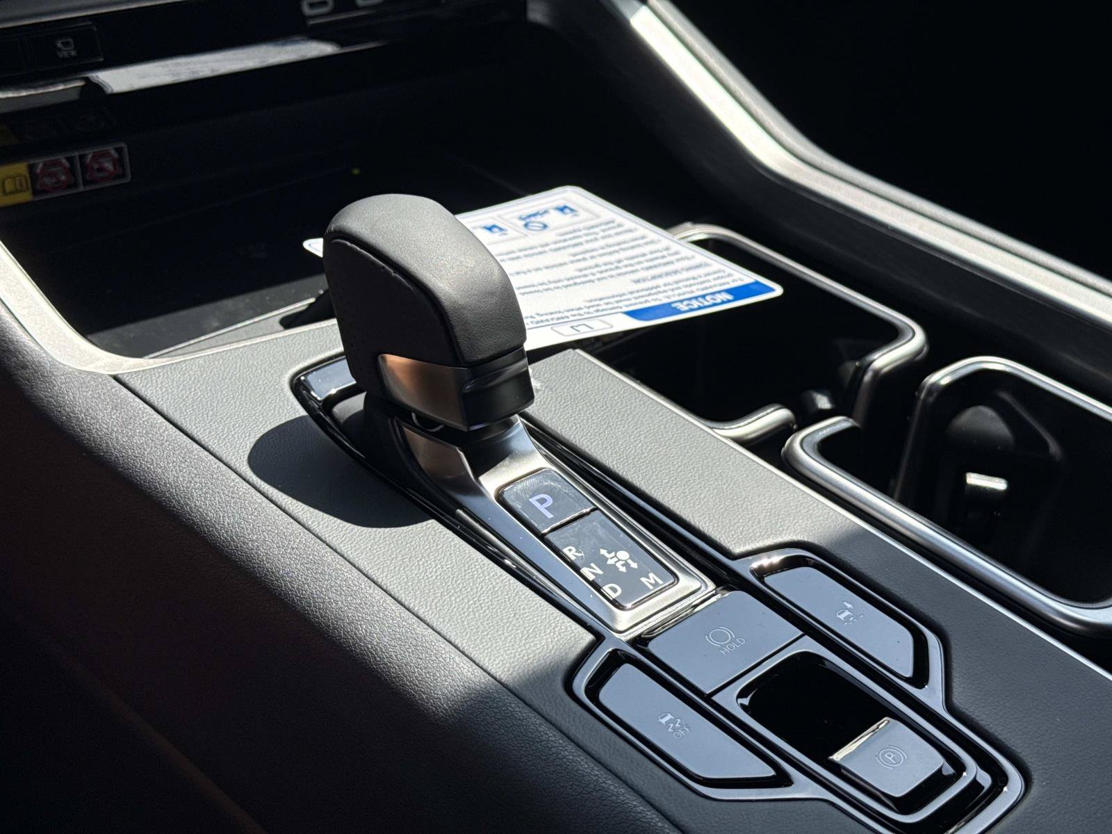 New 2026 Lexus TX 500h AWD image 25