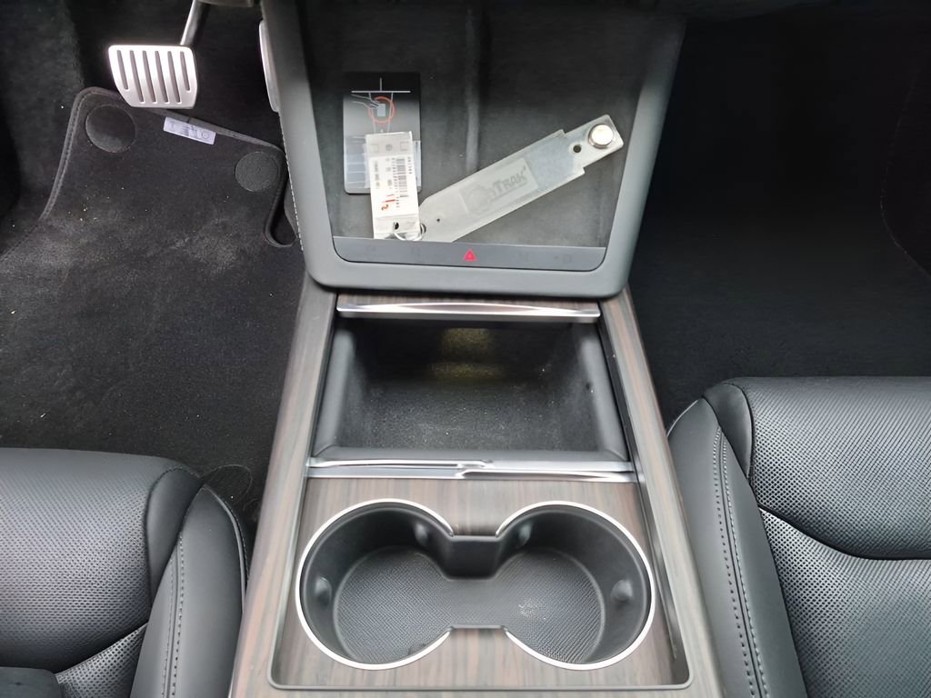 Used 2023 Tesla Model S Standard Range image 34