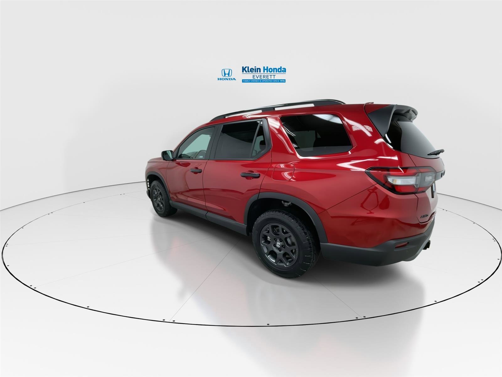 New 2025 Honda Pilot TrailSport image 8