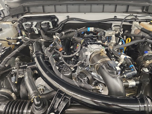 Certified 2024 Ford Bronco Wildtrak AWD/4WD image 40