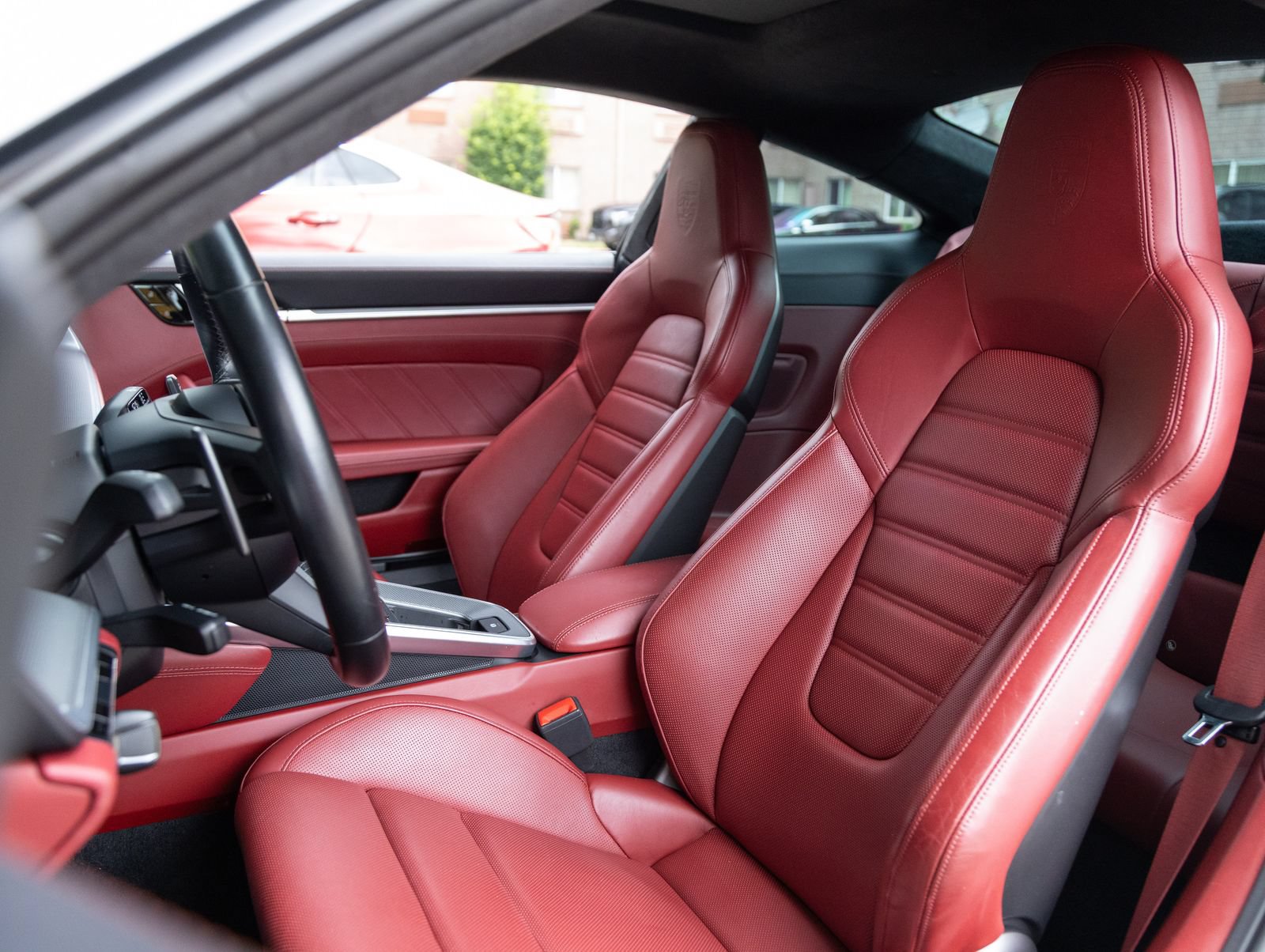 Certified 2021 Porsche 911 Turbo AWD/4WD image 4