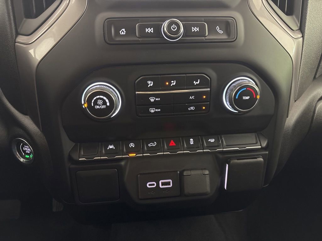 Used 2024 Chevrolet Silverado 1500 Custom w/ Turbomax Blackout Package image 32