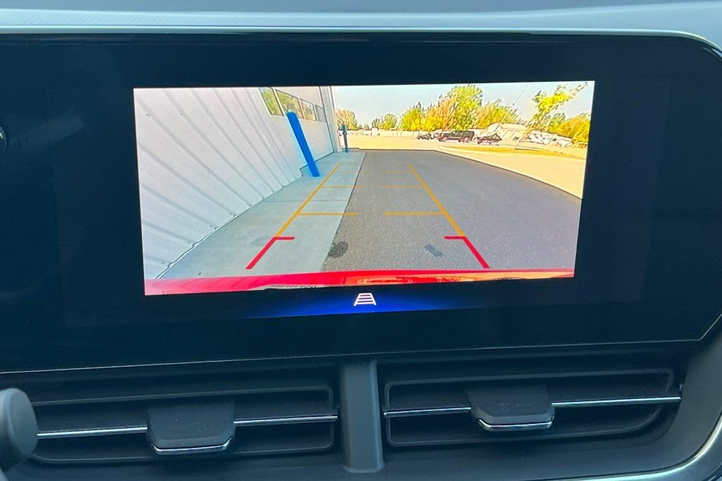New 2026 Chevrolet Trax RS w/ Driver Confidence Package FWD image 16