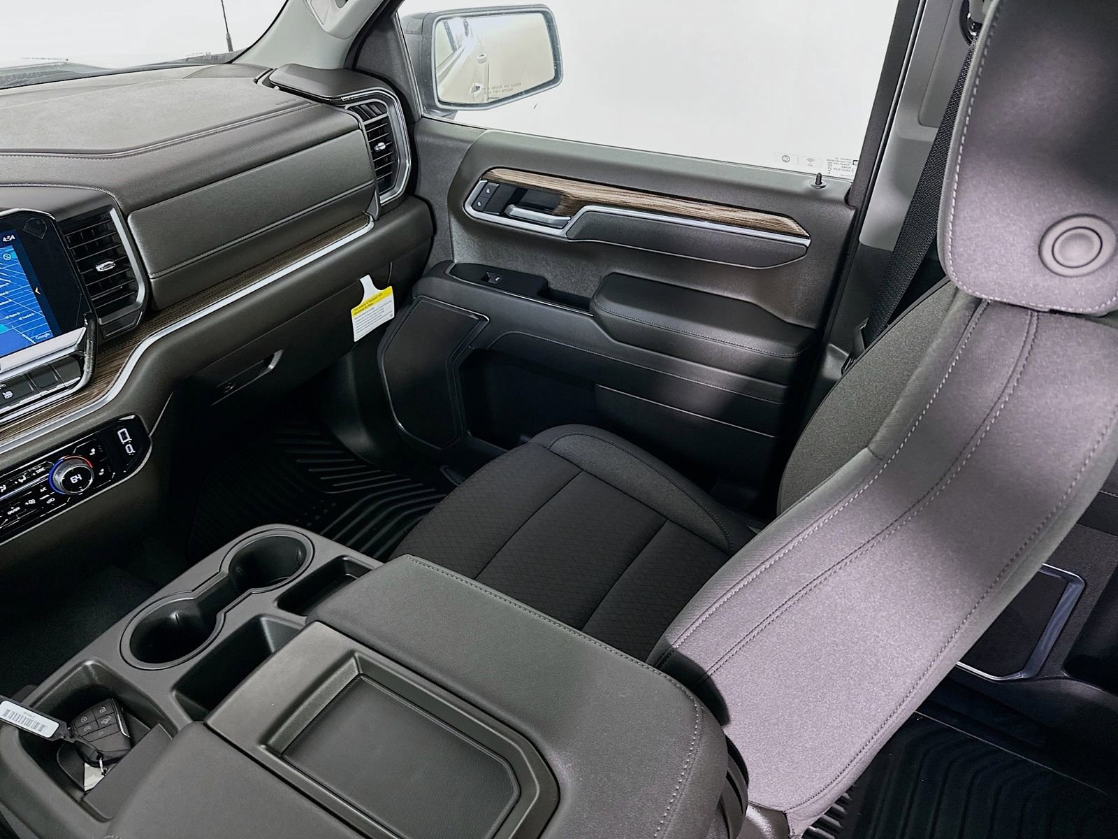 New 2025 Chevrolet Silverado 1500 RST image 24