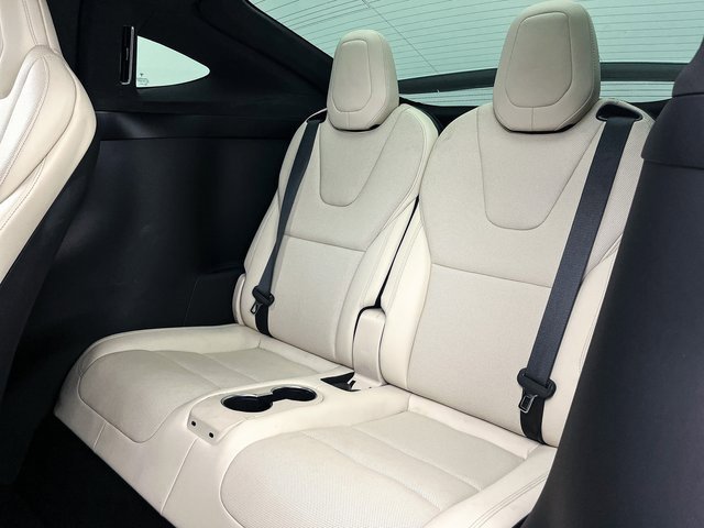 Used 2022 Tesla Model X Plaid image 39