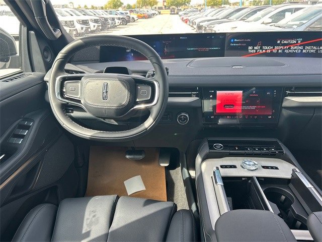 New 2025 Lincoln Navigator L Reserve w/ Jet Appearance Package image 23