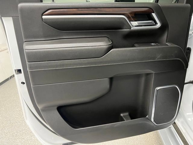 Used 2025 GMC Sierra 3500 SLT image 33