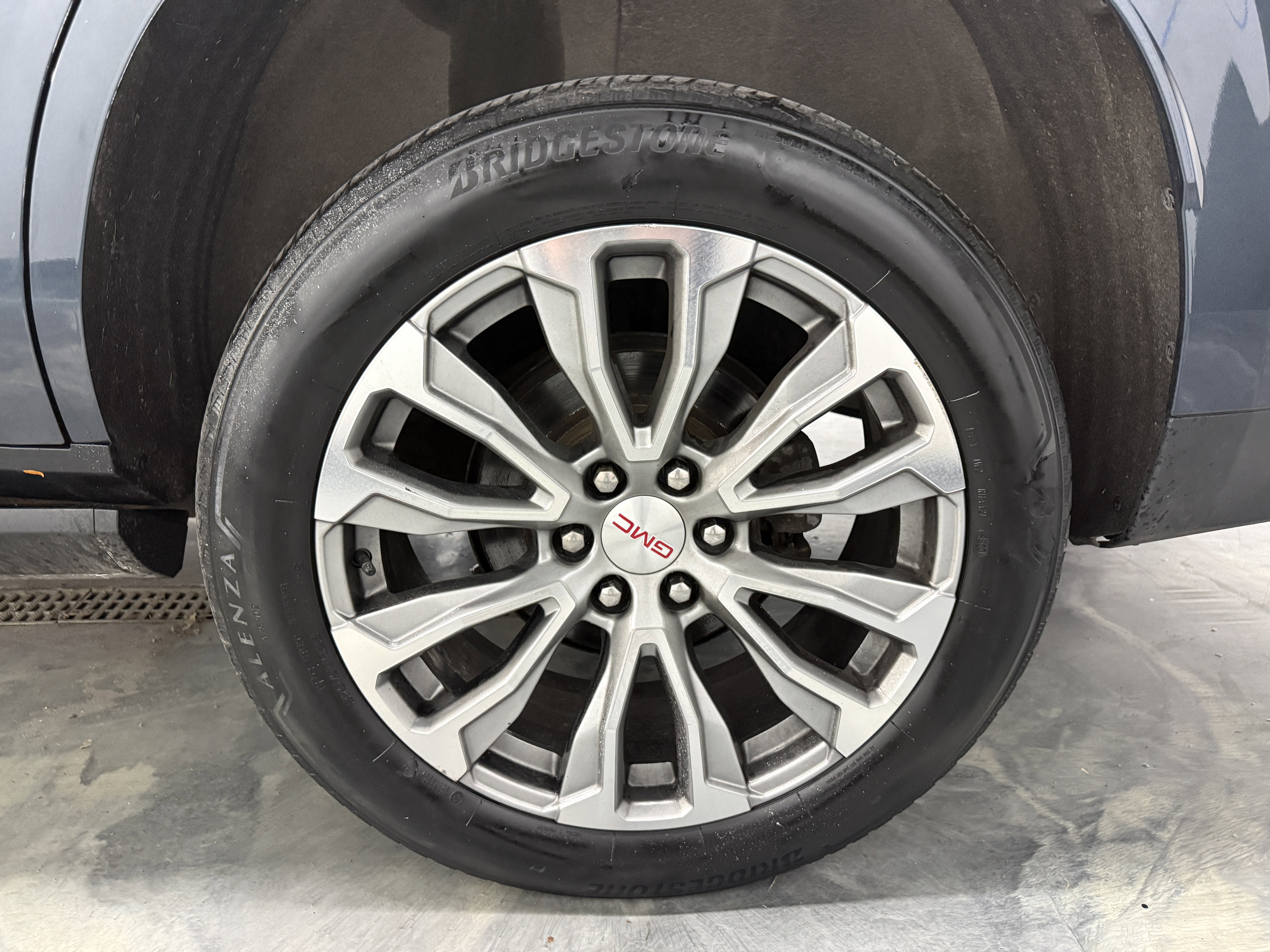 Used 2021 GMC Yukon Denali w/ Denali Ultimate Package image 31