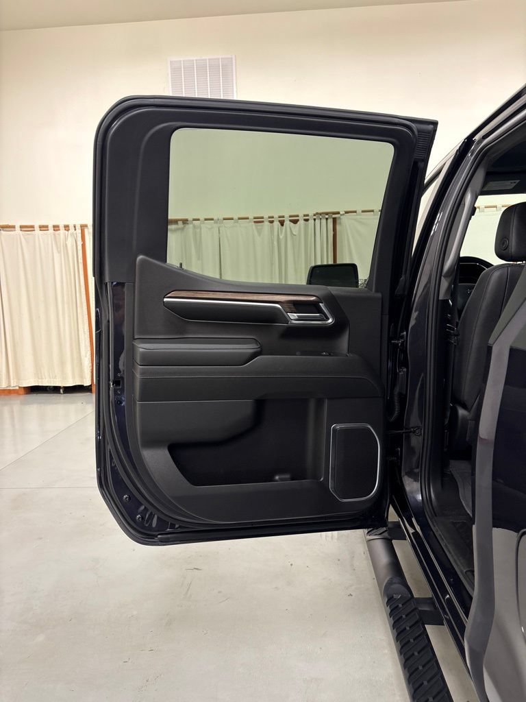 Used 2023 Chevrolet Silverado 1500 RST w/ RST All Star Premium Package AWD/4WD image 23
