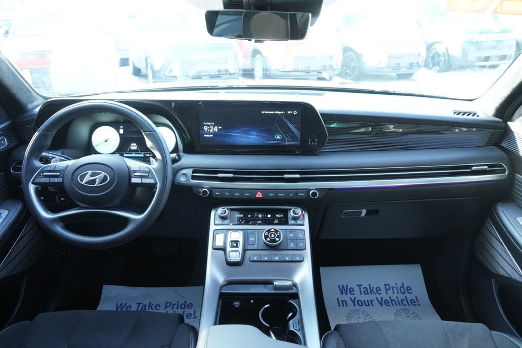 Used 2025 Hyundai Palisade Calligraphy image 21