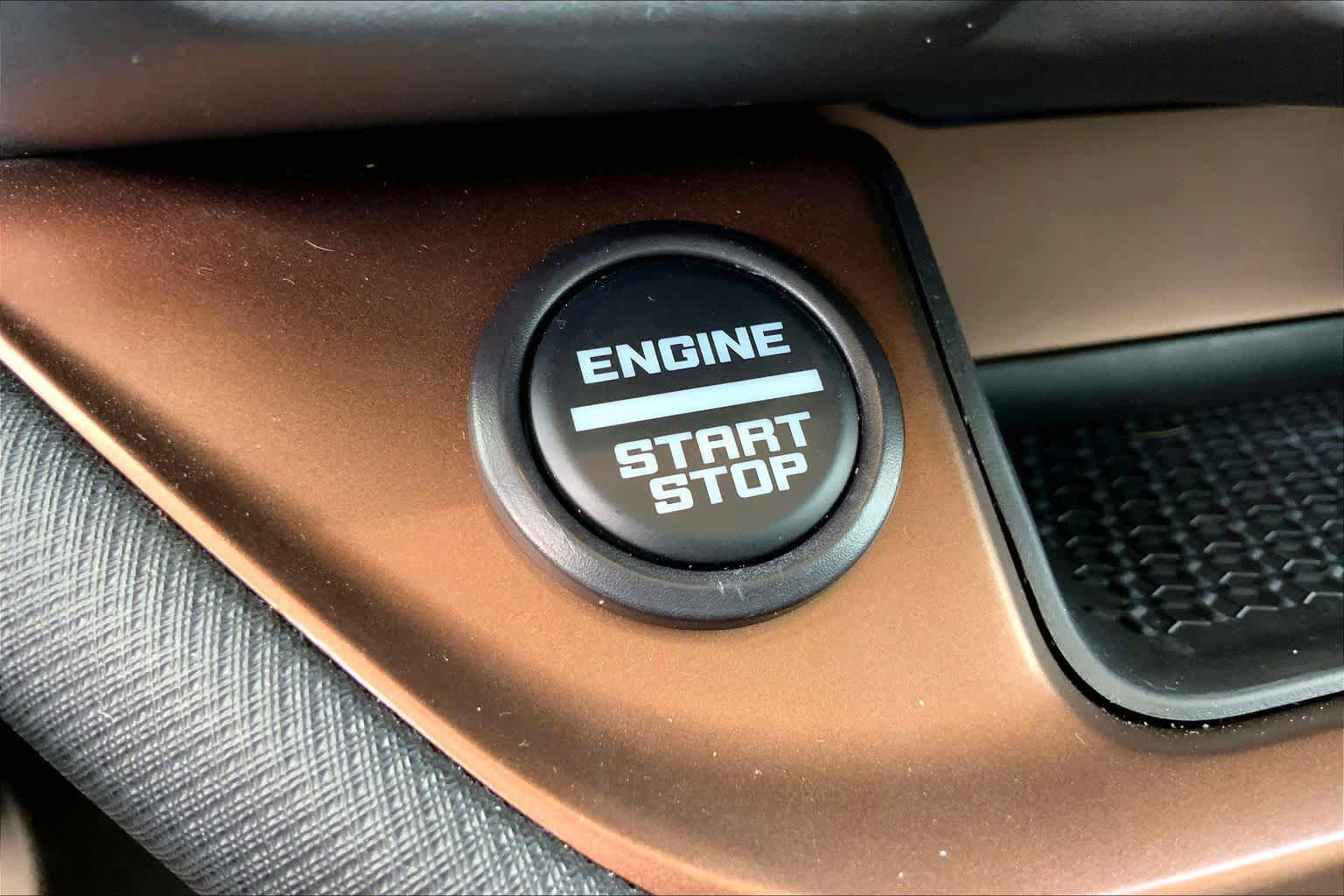 Used 2024 Ford Bronco Sport Outer Banks w/ Tech Package image 30