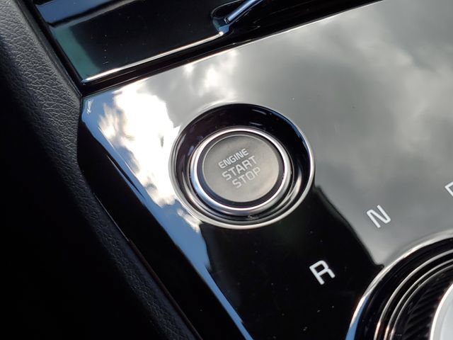 Certified 2025 Kia Sportage SX Prestige AWD/4WD image 36